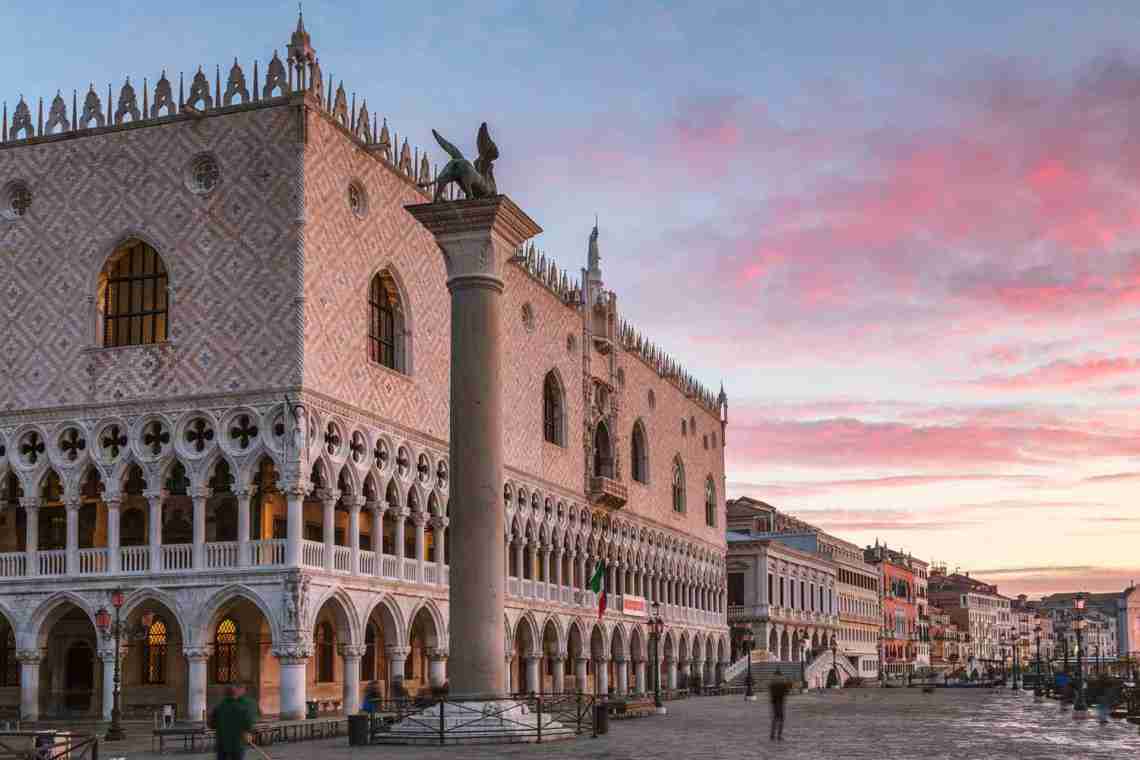 Дворец дожей в Венеции