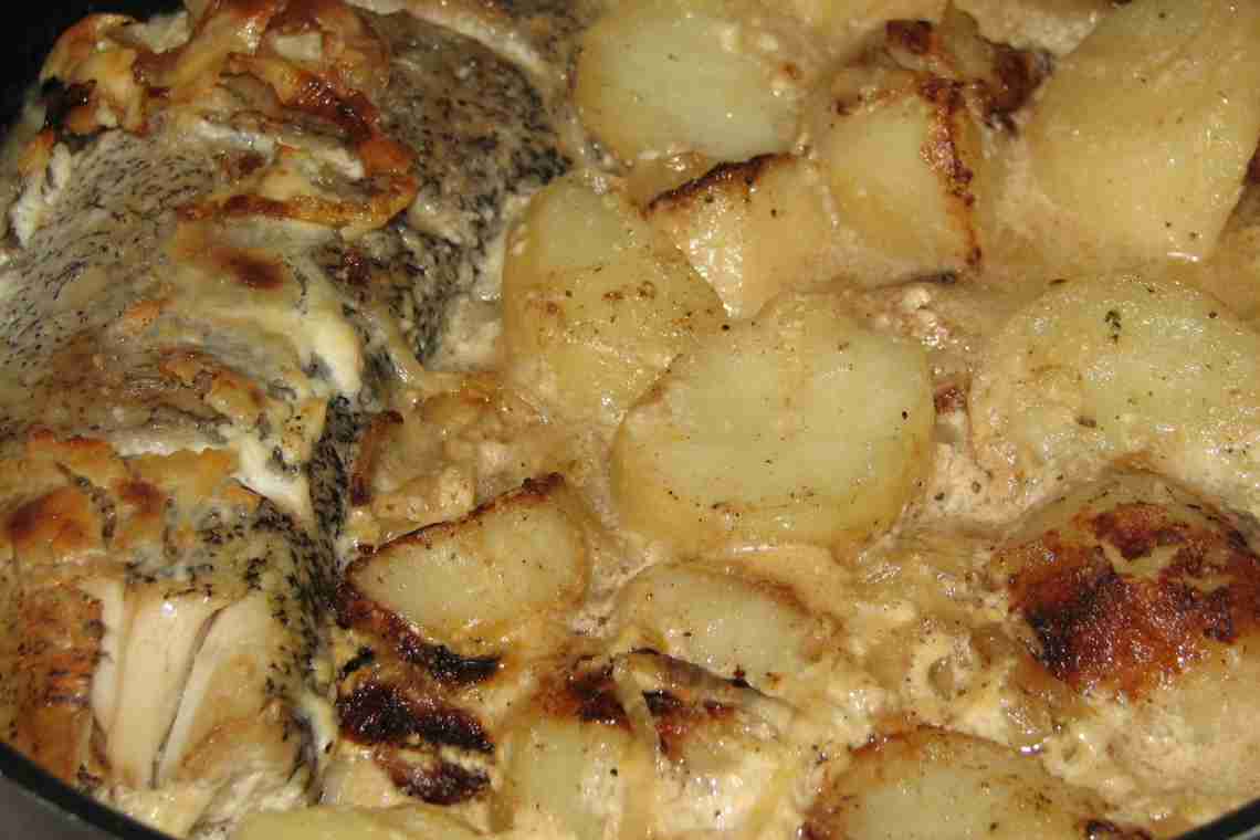 Картошка в сметане на сковороде: особенности приготовления