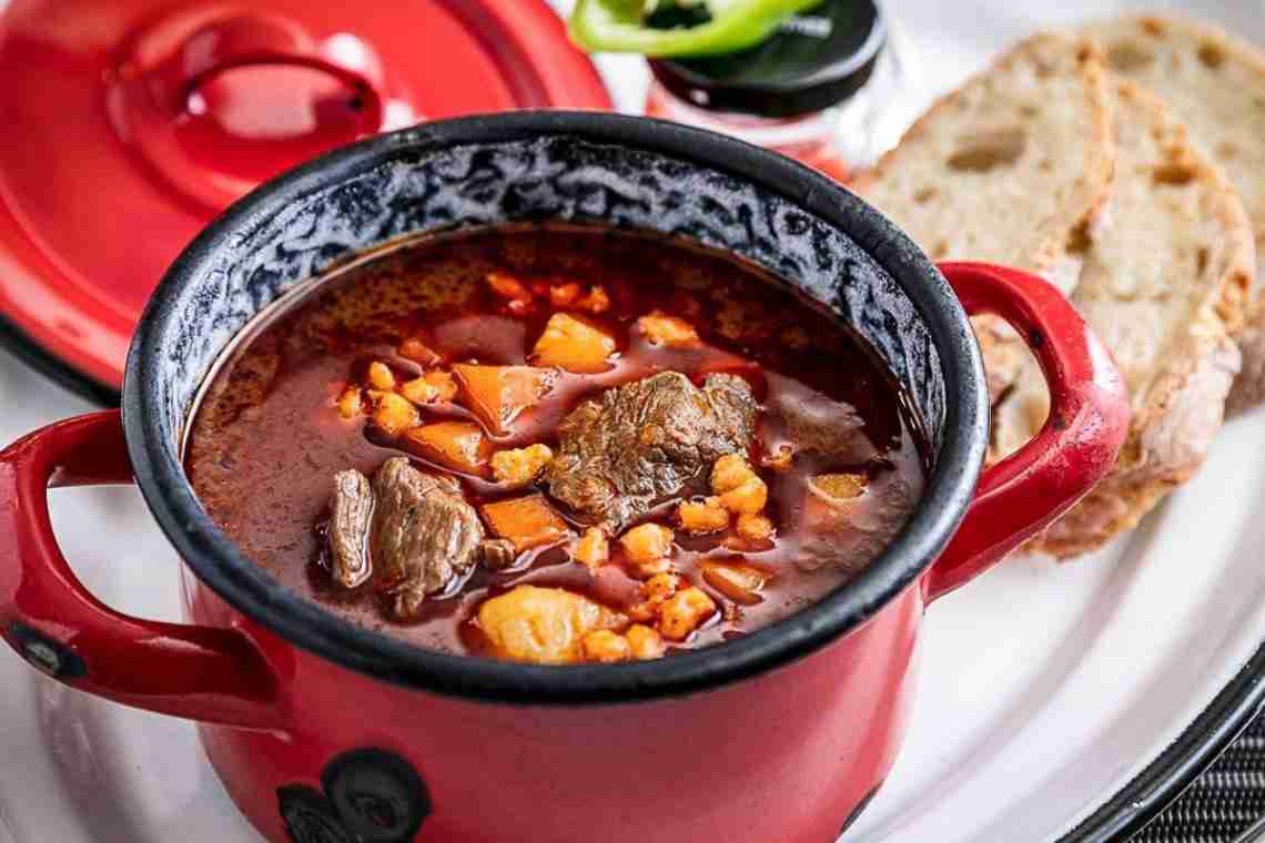Венгерский суп-гуляш: рецепт. Как приготовить венгерский суп-гуляш?