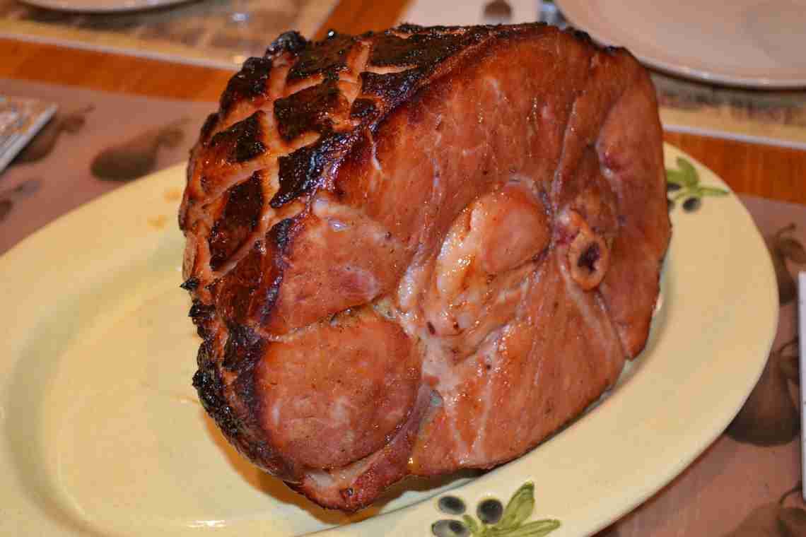 Окорок свиной: что приготовить вкусненького?