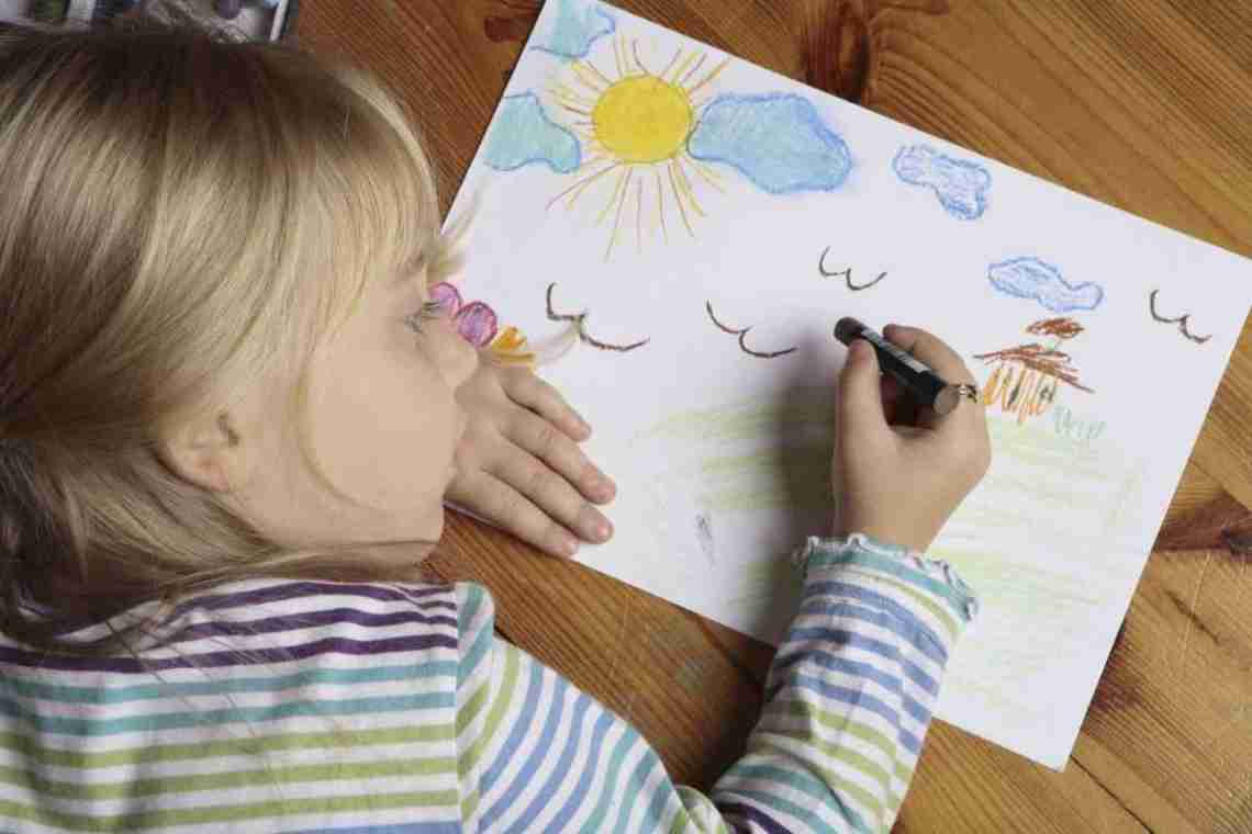 Как научить ребенка рисовать: простые советы родителям