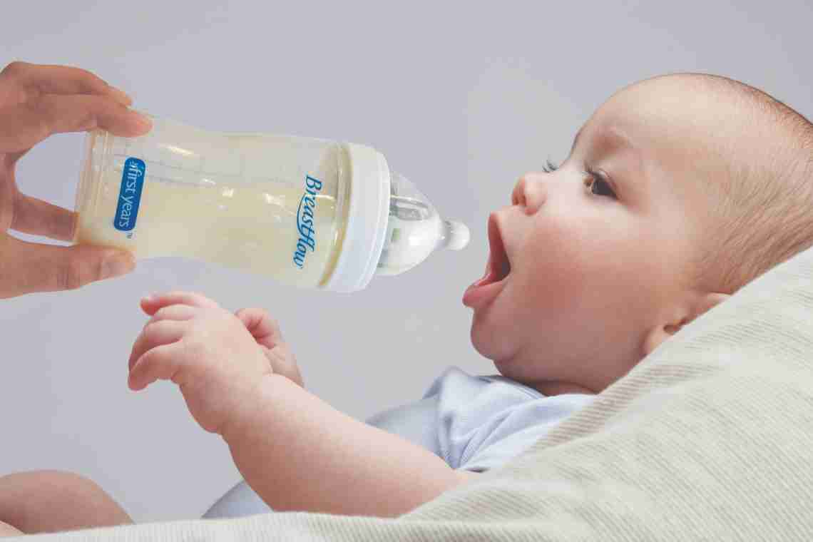 Как выбрать бутылочку для новорожденного