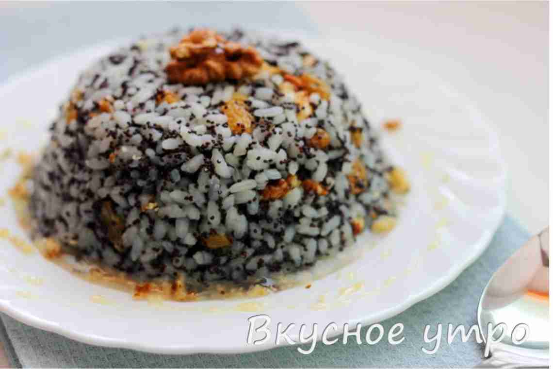 Рождественское и поминальное блюдо: рецепт кутьи из риса и изюма