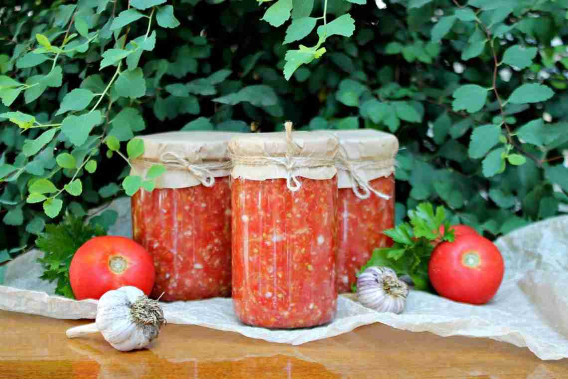 Огонек из помидор без хрена на зиму: простой рецепт для гурманов всех возрастов
