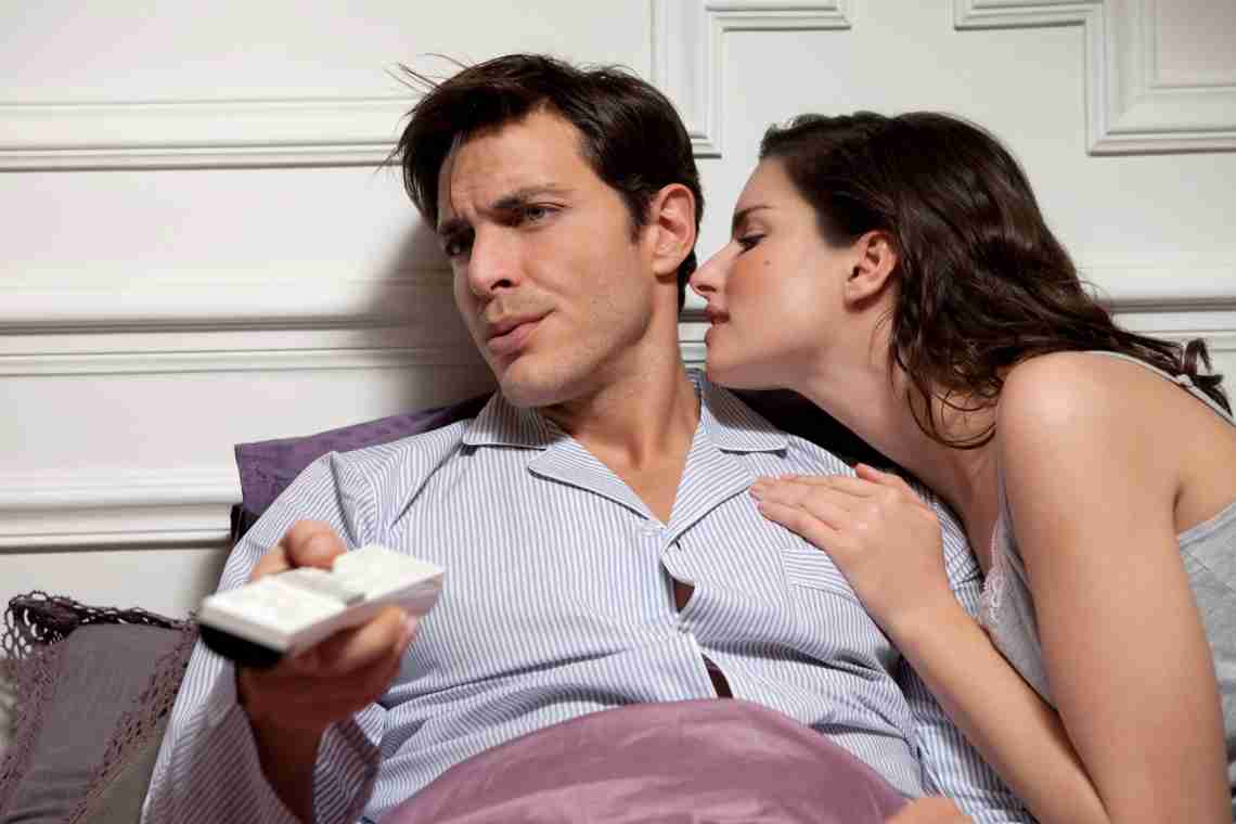 Почему мужчины часто игнорируют женщин, в которых влюблены