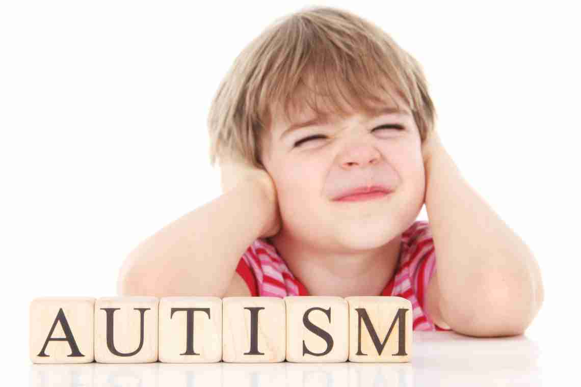 Аутизм у детей: симптомы и лечение