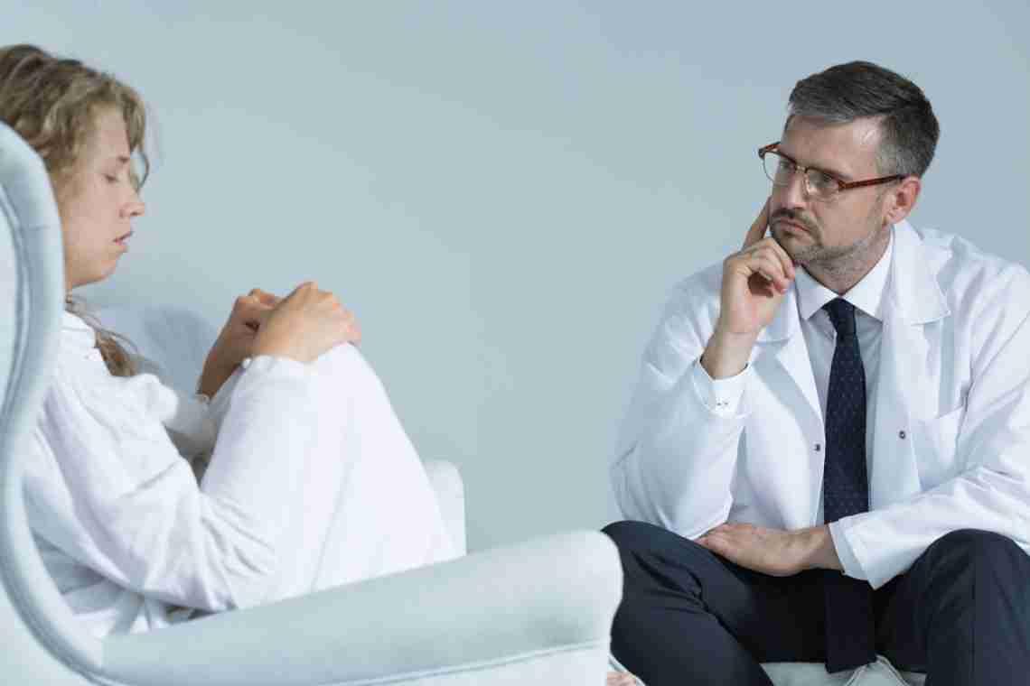 Биполярный психоз: признаки, методы лечения