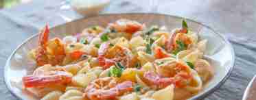 Как приготовить макароны с креветками в сливочном соусе