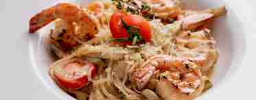 Как приготовить спагетти с тигровыми креветками в соусе
