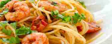 Спагетти с креветками и красной рыбой