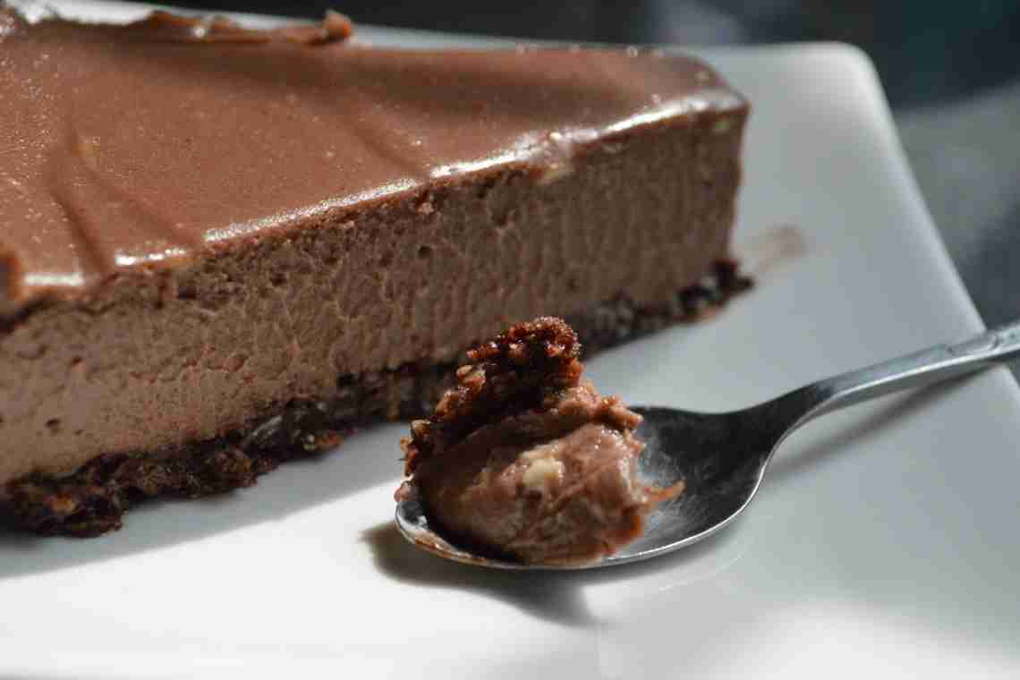 Как сделать простой шоколадный чизкейк без выпечки