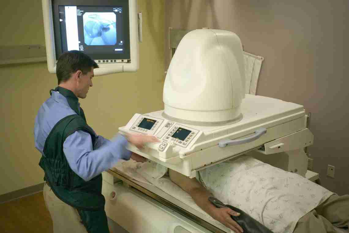 Рентгеноскопия желудка: показания к процедуре и этапы проведения