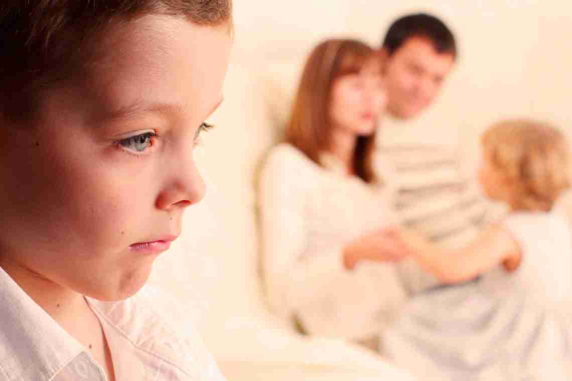 Приемные дети в семье: особенности воспитания