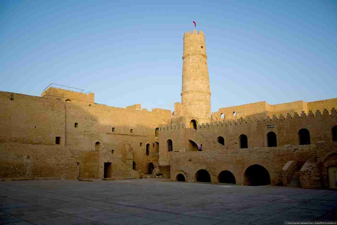Монастир, Тунис - достопримечательности