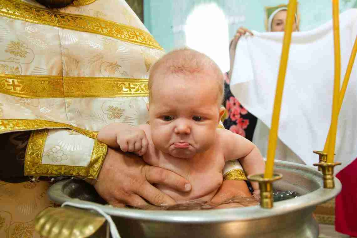 Как выбирать день крещения