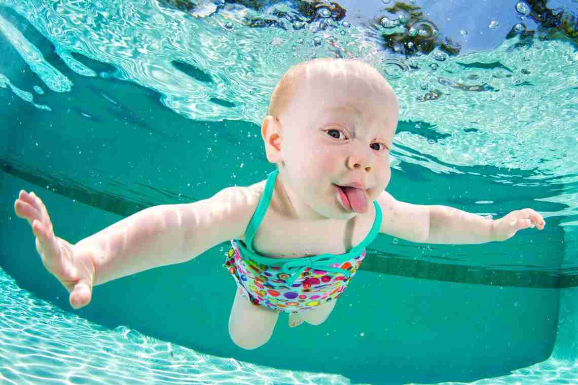 С какого возраста ребенку можно купаться в реке
