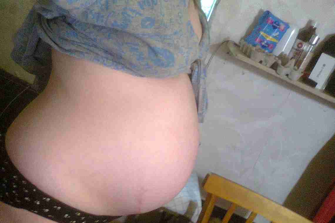 На каких сроках беременности опускается живот