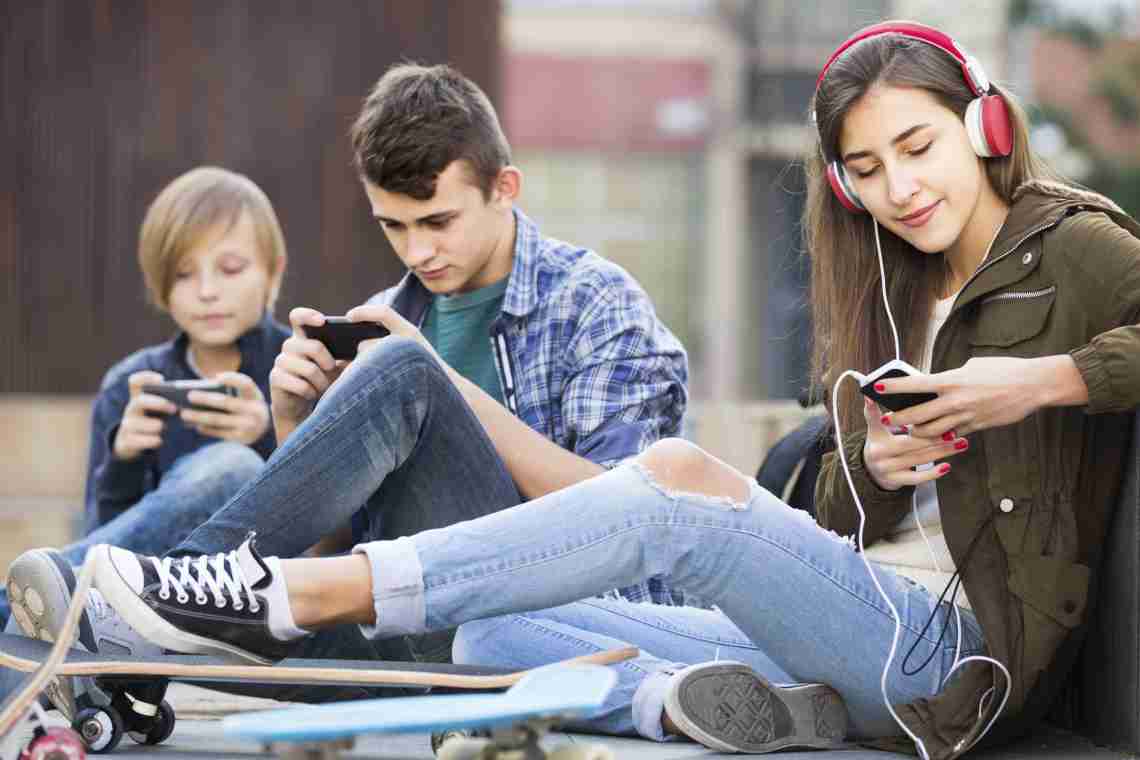 Почему «темы для взрослых» привлекают подростков