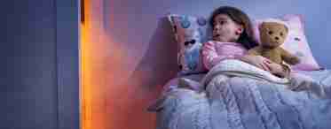 Что делать, если ребенок боится спать без света