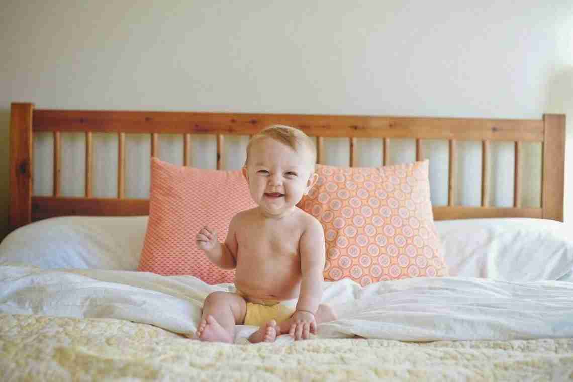 Как приучить ребенка спать без памперса