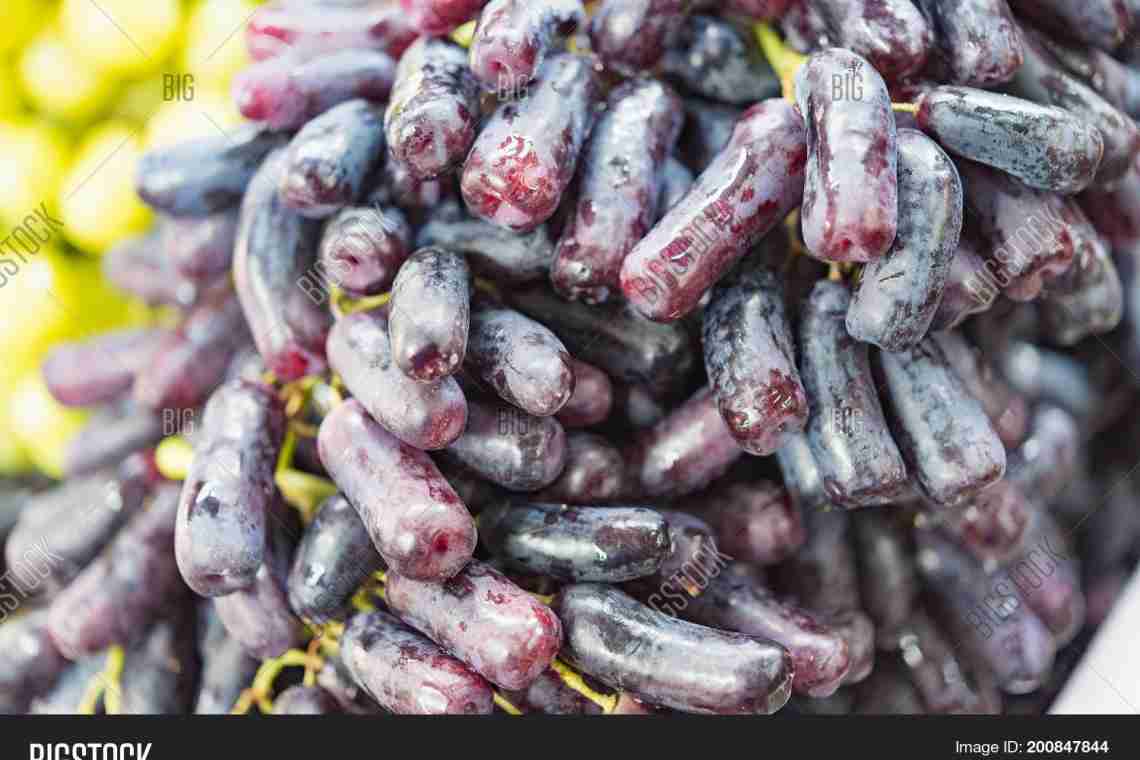 Особливості винограду Відьміни пальці