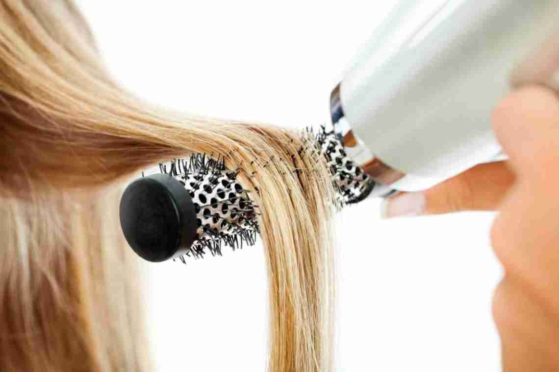 Як укладати волосся пінкою