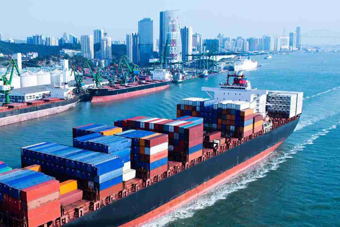 Соединяя континенты: контейнерные перевозки из Китая в Украину