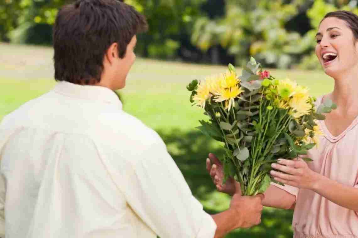 Як запросити чоловіка на побачення